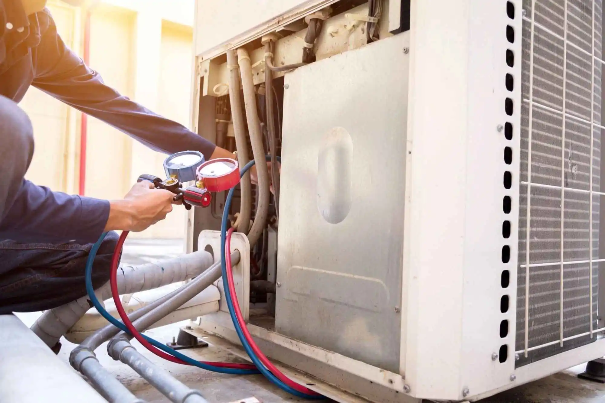 AC Gas Refilling